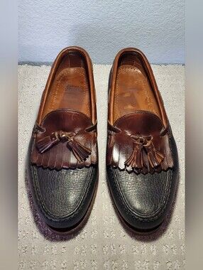 Allen Edmonds Nashua two-tone Tassel Loafers Black and Brown Leather Men Size 9